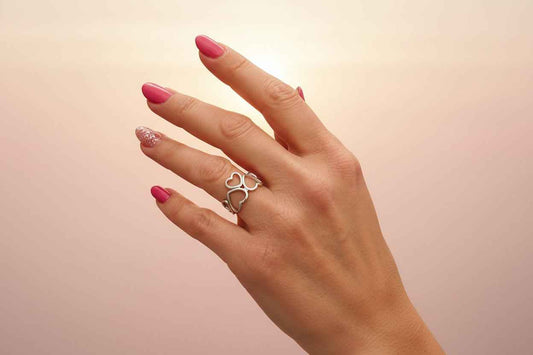 Anello fascia di cuori - Unalome Gioielli
