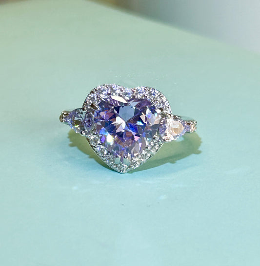 Anello solitario Princess Glicine