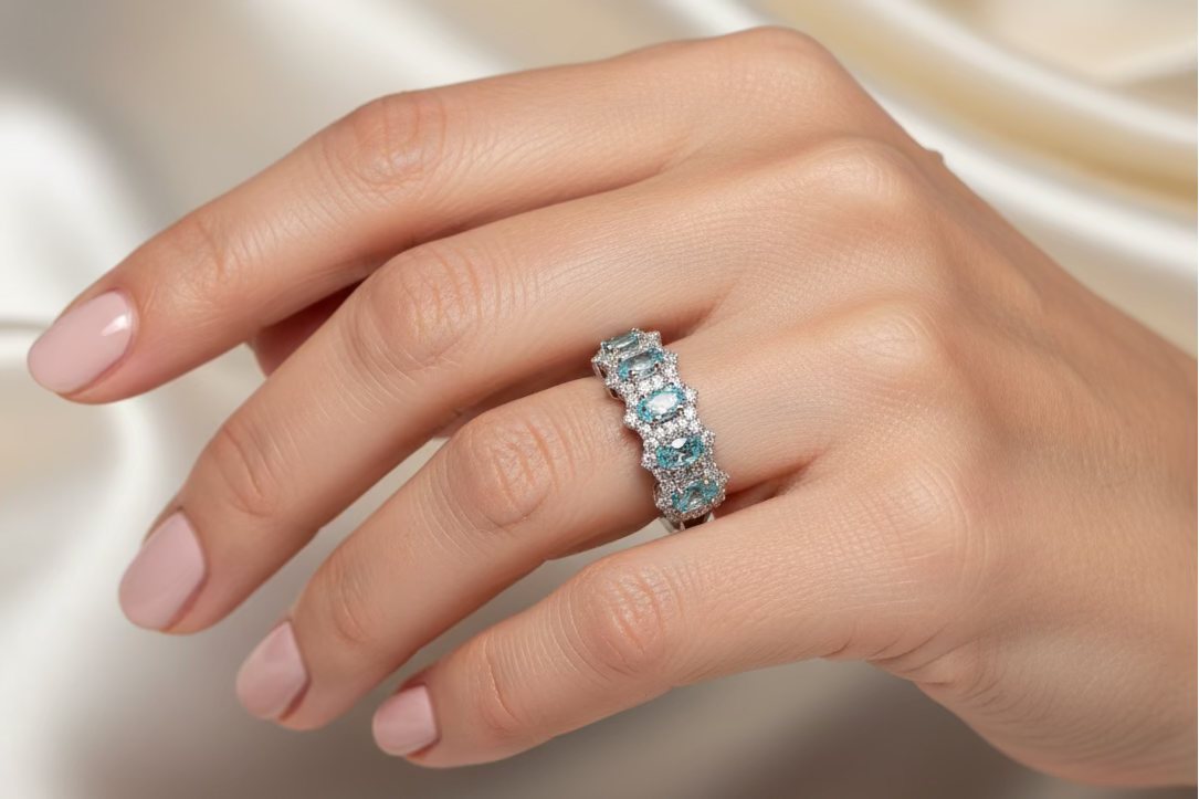 Anello Divina