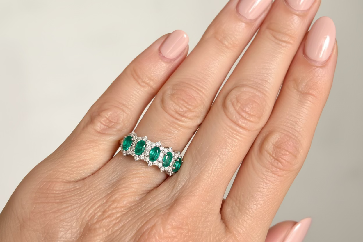 Anello Divina