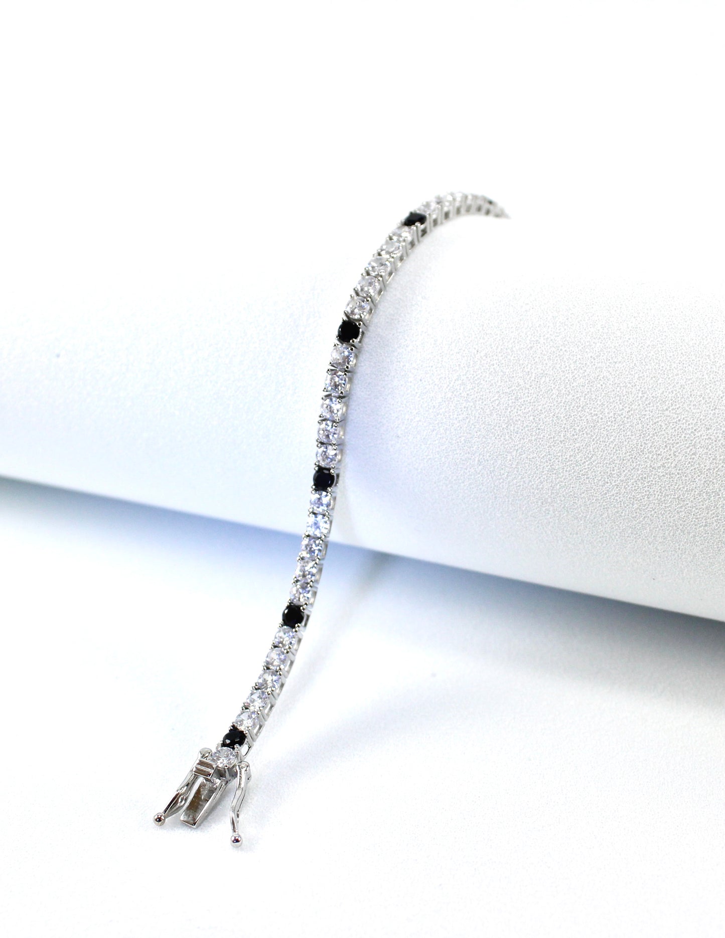 Tennis con zirconi neri 3mm