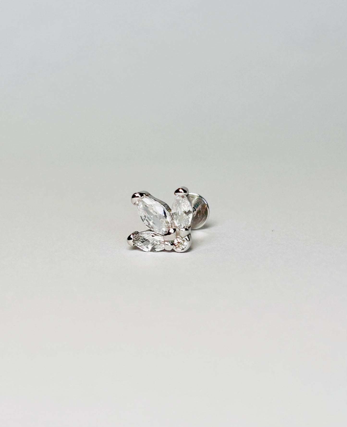 Orecchino Piercing petali